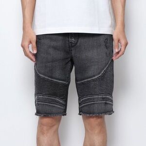 New GUESS STITCH SLIM MOTO SHORT (BLEACH WASH BLACK W / DESTROY)